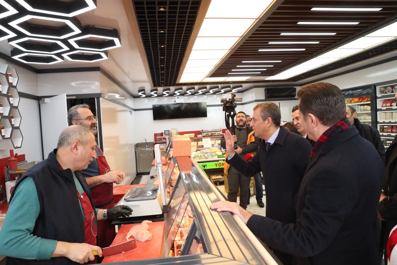 Chp Genel Başkani Özgür Özel'i̇n İmamoğlu Yorumu (1) 1280X853