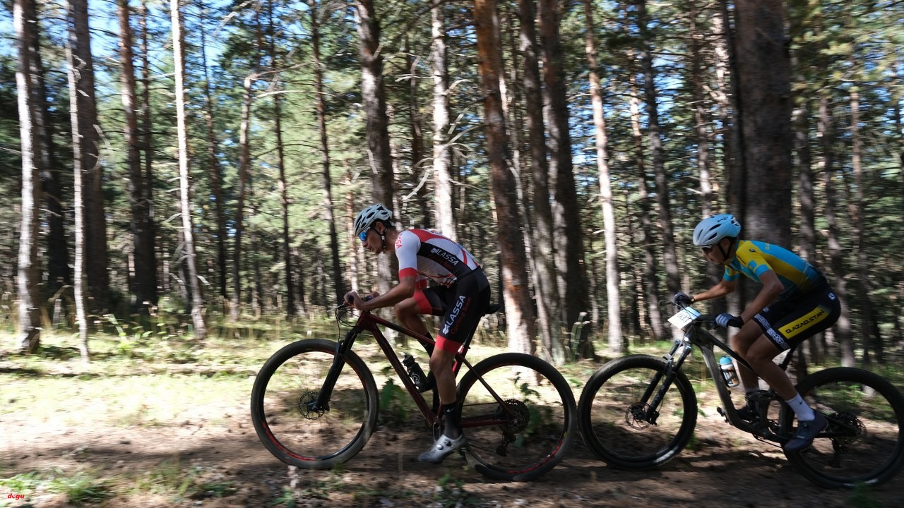 Erzincan'da Dumanlı MTB Cup Dağ Bisikleti Yarışları sona erdi (4)_1280x720