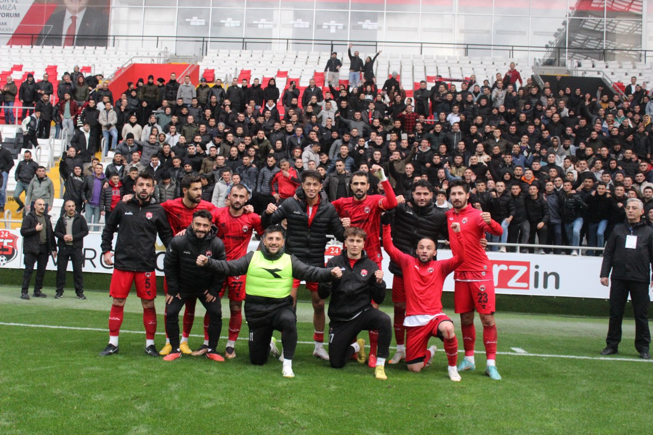 Erzincanspor Ispartaspor_1280x853