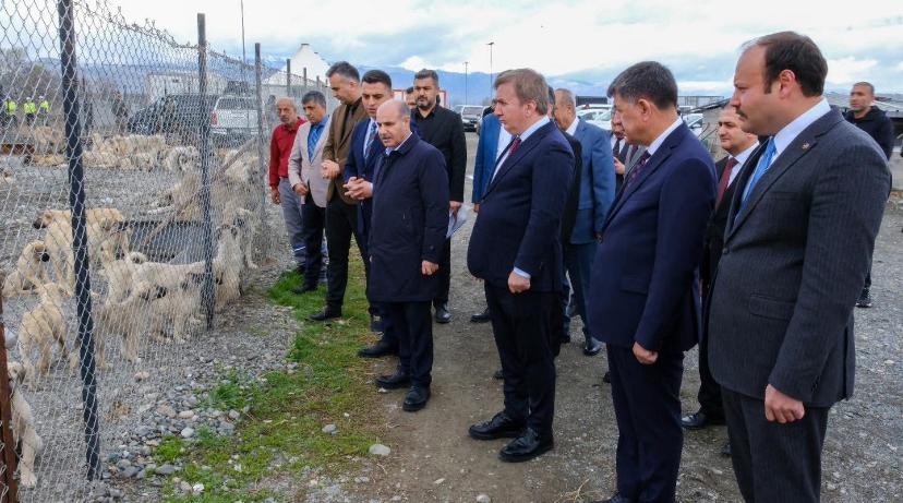 Içişleri Bakan Tardımcısı Ziyaret
