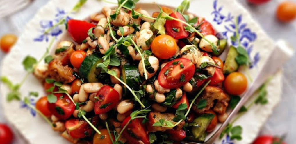 Kuru Fasülye Salatası