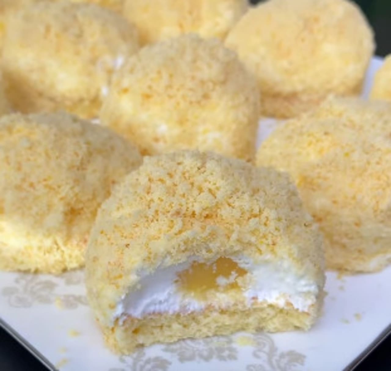 Limonlu Kremalı Dolgulu Kek