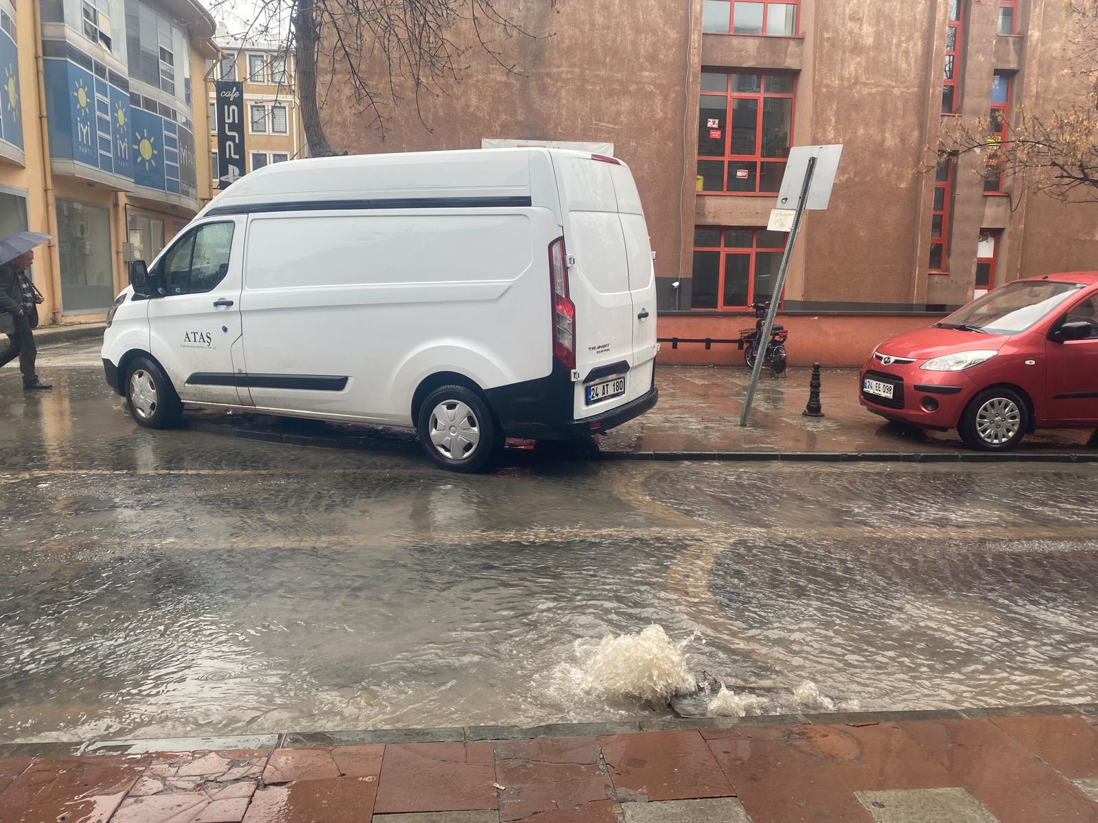 Rögar Kapakları Taştı